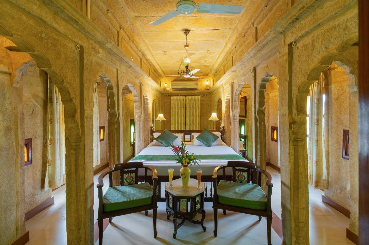 होटल Welcomheritage Mandir Palace